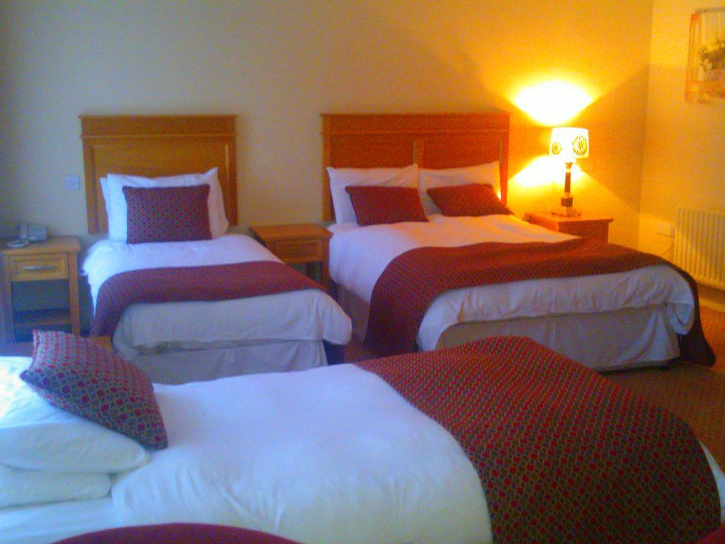 Fairhill House Hotel Clonbur Chambre photo