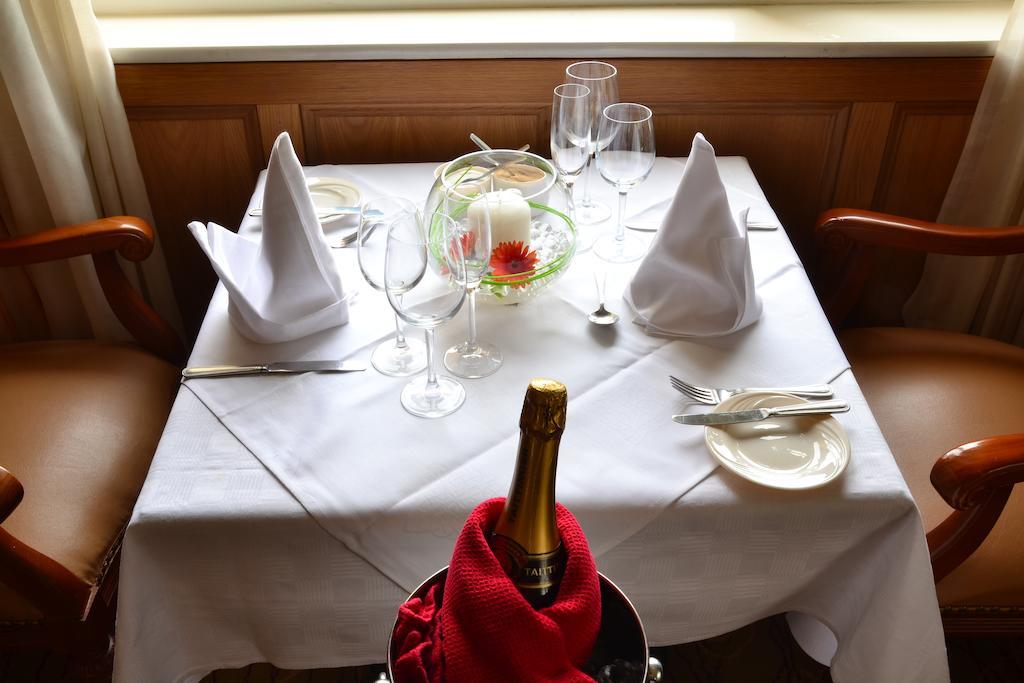 Fairhill House Hotel Clonbur Extérieur photo
