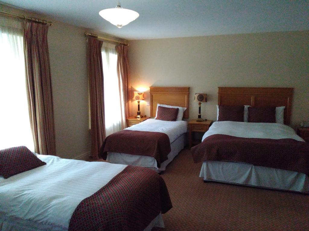 Fairhill House Hotel Clonbur Extérieur photo