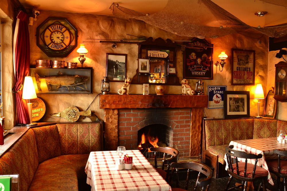 Fairhill House Hotel Clonbur Extérieur photo